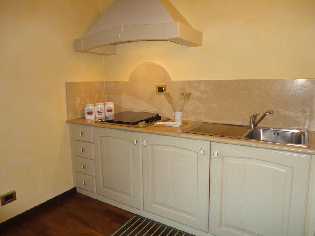 Castello Izzalini Todi Resort Екстериор снимка